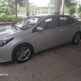Toyota Corolla 2015