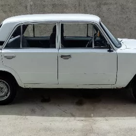 Lada 2104 1987