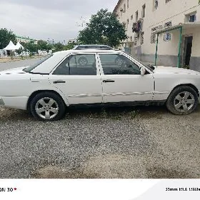 Mercedes-Benz 230E 1989
