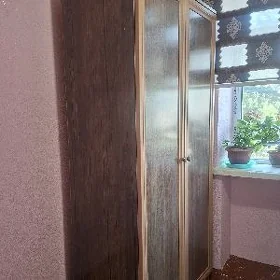 Шкаф