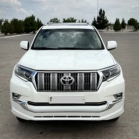 Toyota Land Cruiser Prado 2022