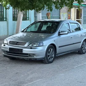 Opel Astra 2003