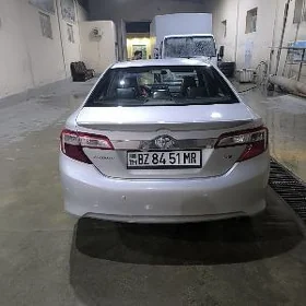 Toyota Camry 2012