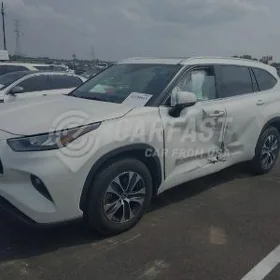 Toyota Highlander 2020
