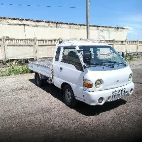 Hyundai H100 1999