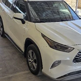Toyota Highlander 2022