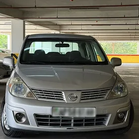 Nissan Versa 2009