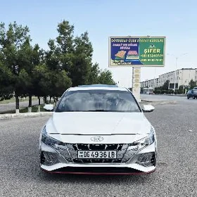 Hyundai Elantra 2021