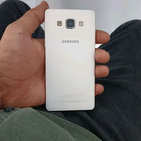Samsung A5
