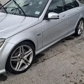 Mercedes C klas disk 18lik AMC