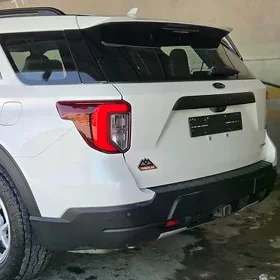 Ford Explorer 2022
