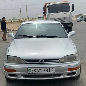 Toyota Camry 1993