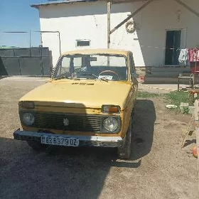 Lada Niva 1984