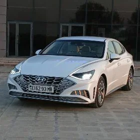 Hyundai Sonata 2022