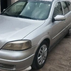 Opel Astra 2004