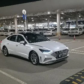 Hyundai Sonata 2021