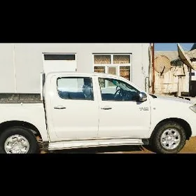 Toyota Hilux 2010