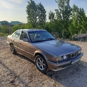 BMW 525 1989