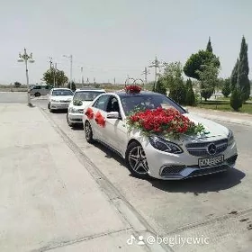 Mercedes-Benz W212 2010
