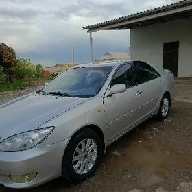 Toyota Camry 2005