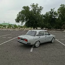 Lada 2107 2000