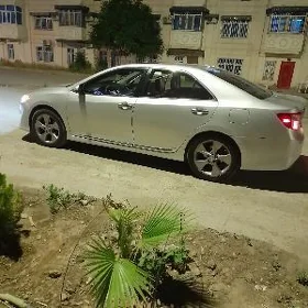 Toyota Camry 2014