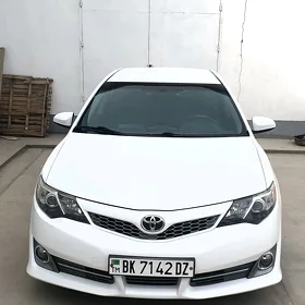 Toyota Camry 2014