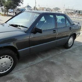 Mercedes-Benz 190E 1989