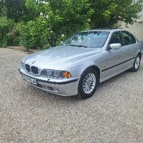BMW 528 2001