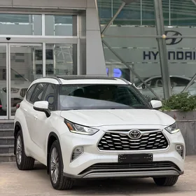 Toyota Highlander 2020