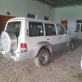 Hyundai Galloper 1999