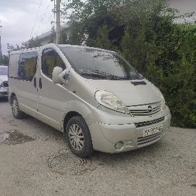 Opel Zafira 2011