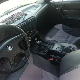 BMW 525 1990