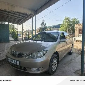 Toyota Camry 2004