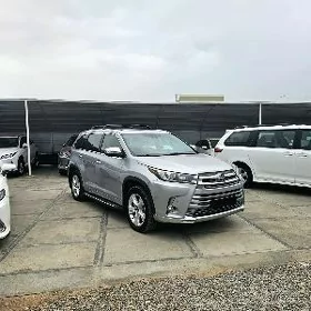 Toyota Highlander 2019