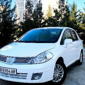 Nissan Versa 2010