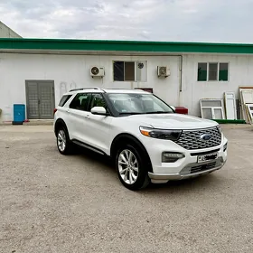 Ford Explorer 2022