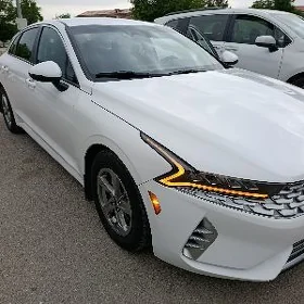 Kia K5 2021