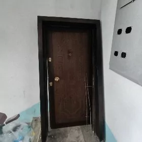 Наружная Дверь Б/У