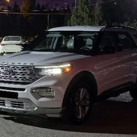 Ford Explorer 2021