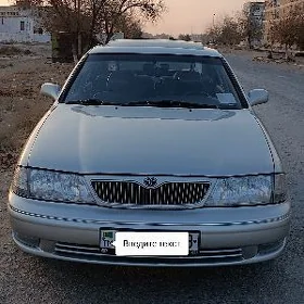 Toyota Avalon 1999