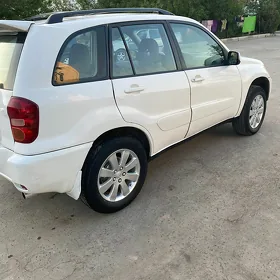 Toyota RAV4 2001