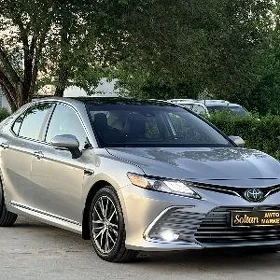 Toyota Camry 2022