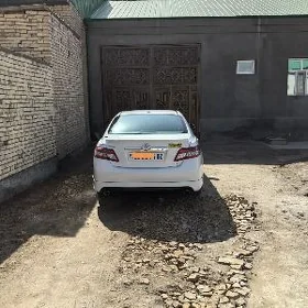 Toyota Camry 2011