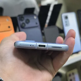 Mi 12 8/256 Gb