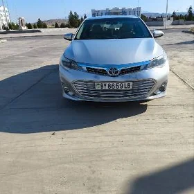Toyota Avalon 2013