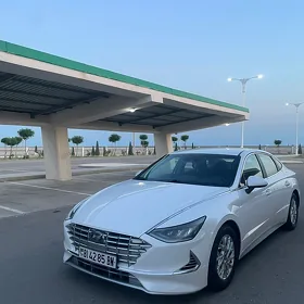 Hyundai Sonata 2021