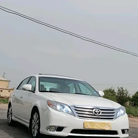 Toyota Avalon 2012