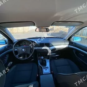 BMW 530 2001