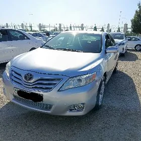 Toyota Camry 2010